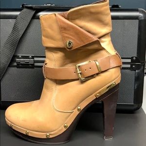 Bcbg tan booties